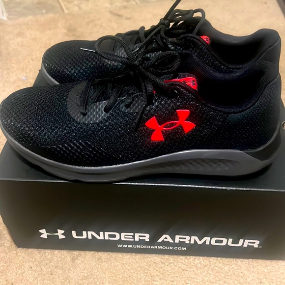 Under Armour UA Charged Pursuit 3 4E size 11 - Picture 1 of 5